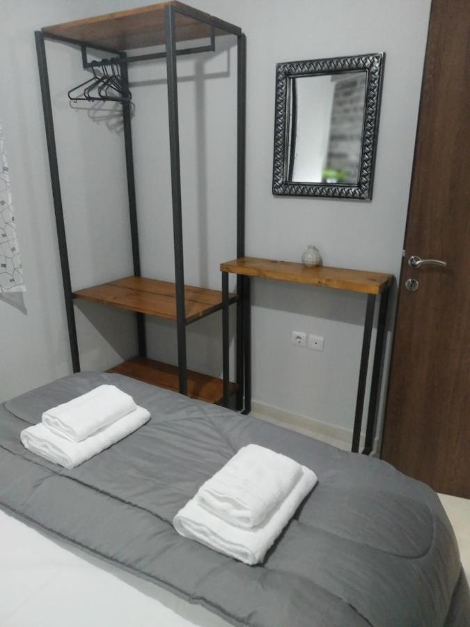 Virgin Rocks Apartments 1 Калампака Экстерьер фото