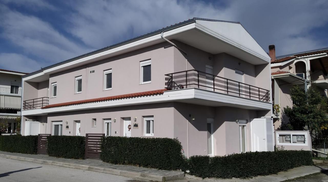 Virgin Rocks Apartments 1 Калампака Экстерьер фото