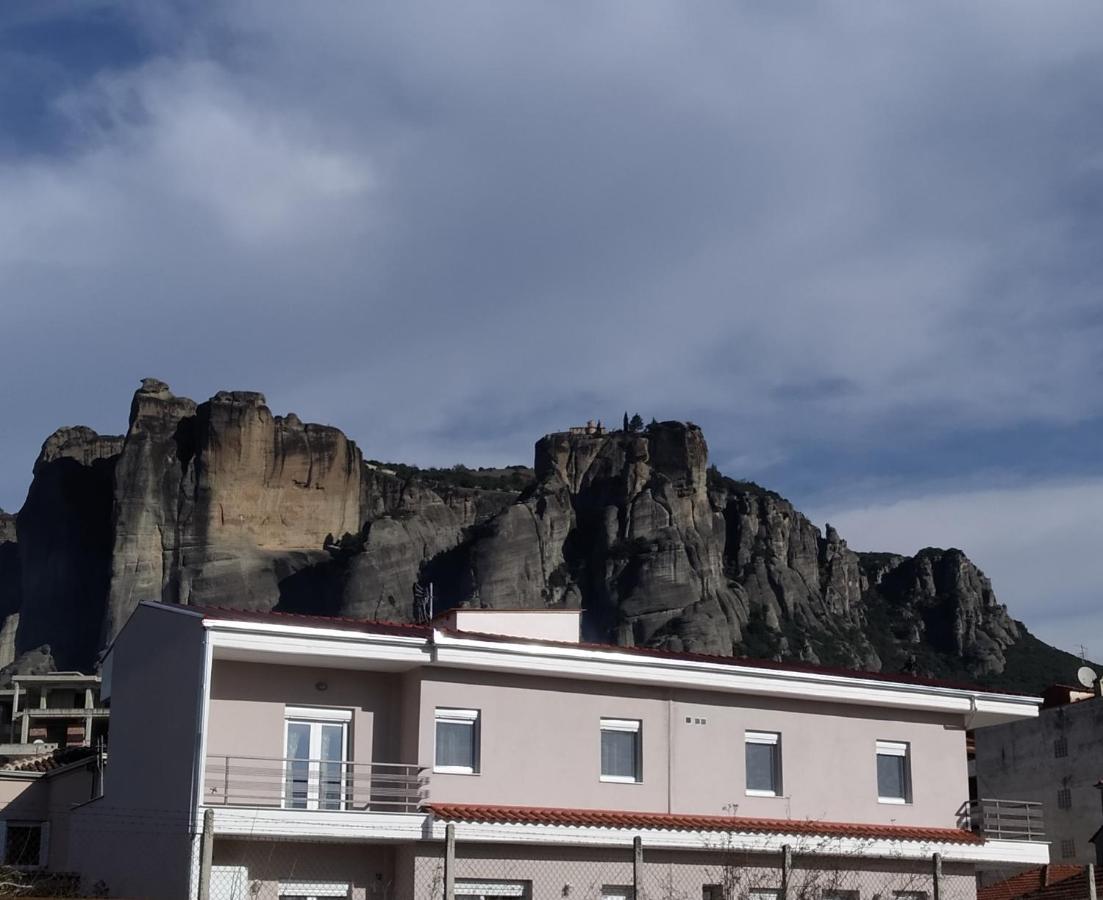 Virgin Rocks Apartments 1 Калампака Экстерьер фото