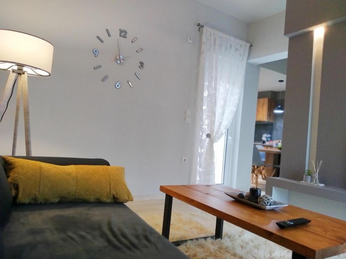 Virgin Rocks Apartments 1 Калампака Экстерьер фото