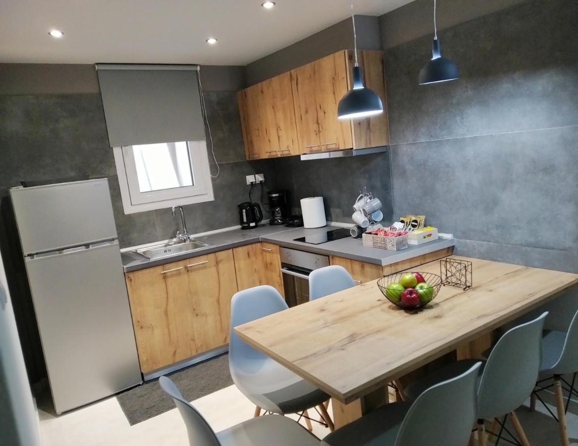 Virgin Rocks Apartments 1 Калампака Экстерьер фото