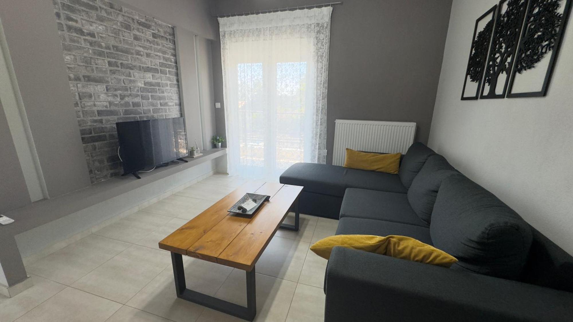 Virgin Rocks Apartments 1 Калампака Экстерьер фото